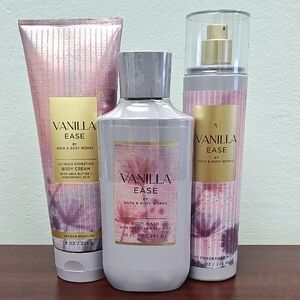 Bath & Body Works VANILLA EASE 3 Piece Body Care Gift Set